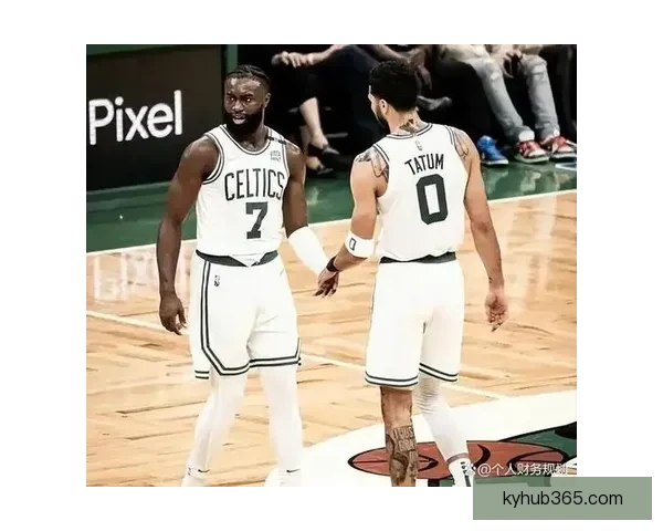 东部最新赔率出炉绿军领跑骑士尼克斯紧随活塞因坎宁安病情大幅下滑 东部最新赔率出炉绿军领跑骑士尼克斯紧随活塞因坎宁安病情大幅下滑